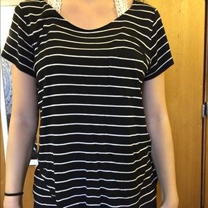 Black and white striped casual tee